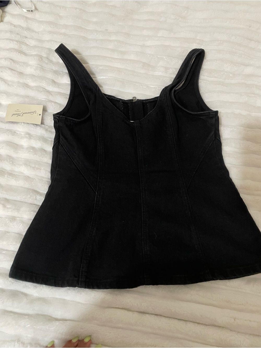 Universal Thread Black Ribbed Zip-Front Tank Top - Picture 10 of 14